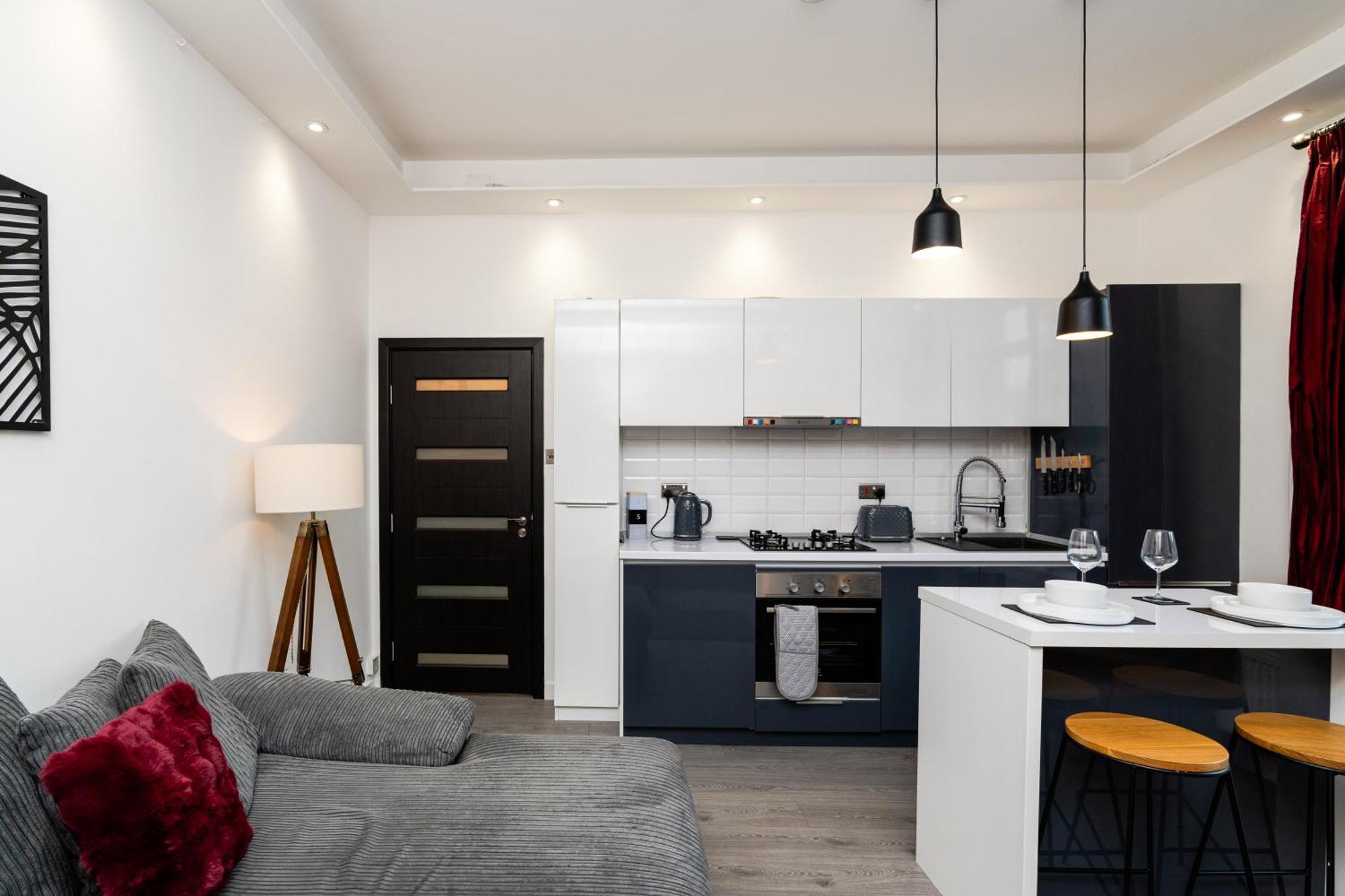 Luxury-1bed-apartment * Aberdeen